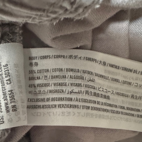 Hollister Gray Camouflage High Waisted Faux Drawstring Joggers - Picture 9 of 9